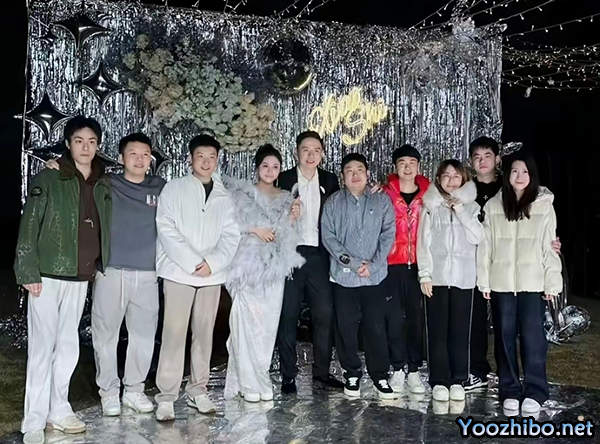 【<a href=/sports/zibo/snooker/ target=_blank class=infotextkey>斯诺克</a>-要闻】肖国栋前天举办了婚礼，巡回锦标赛目前已经确定了9位参赛球员，颜丙涛表示2027年解禁后复出