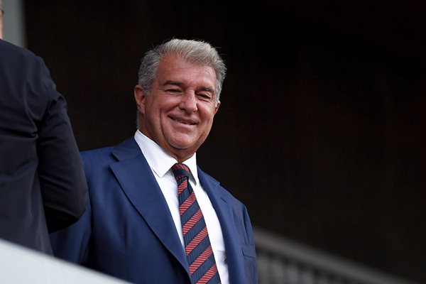 巴萨账面深坑!球员转会总负债1.59亿,莱万尾款还欠<a href=/football/zibo/bayern/ target=_blank class=infotextkey>拜仁</a>2000万