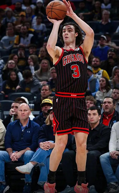 NBA常规赛：西亚卡姆绝杀 步行者主场险胜公牛